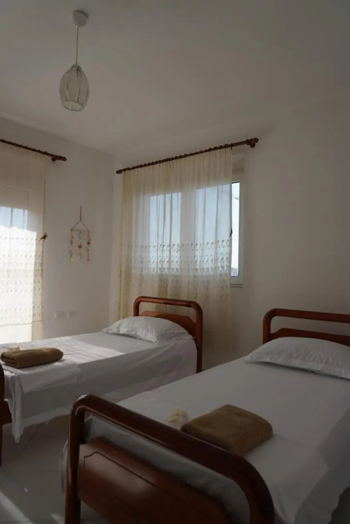 Hestia Apartment Lungomare 2 Vlore 0*,  Albania